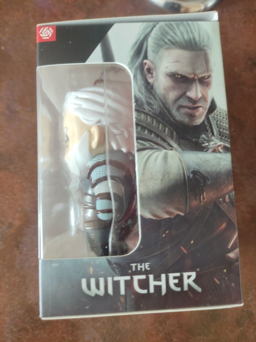 Wiedźmin figurka Geralt z Rivii