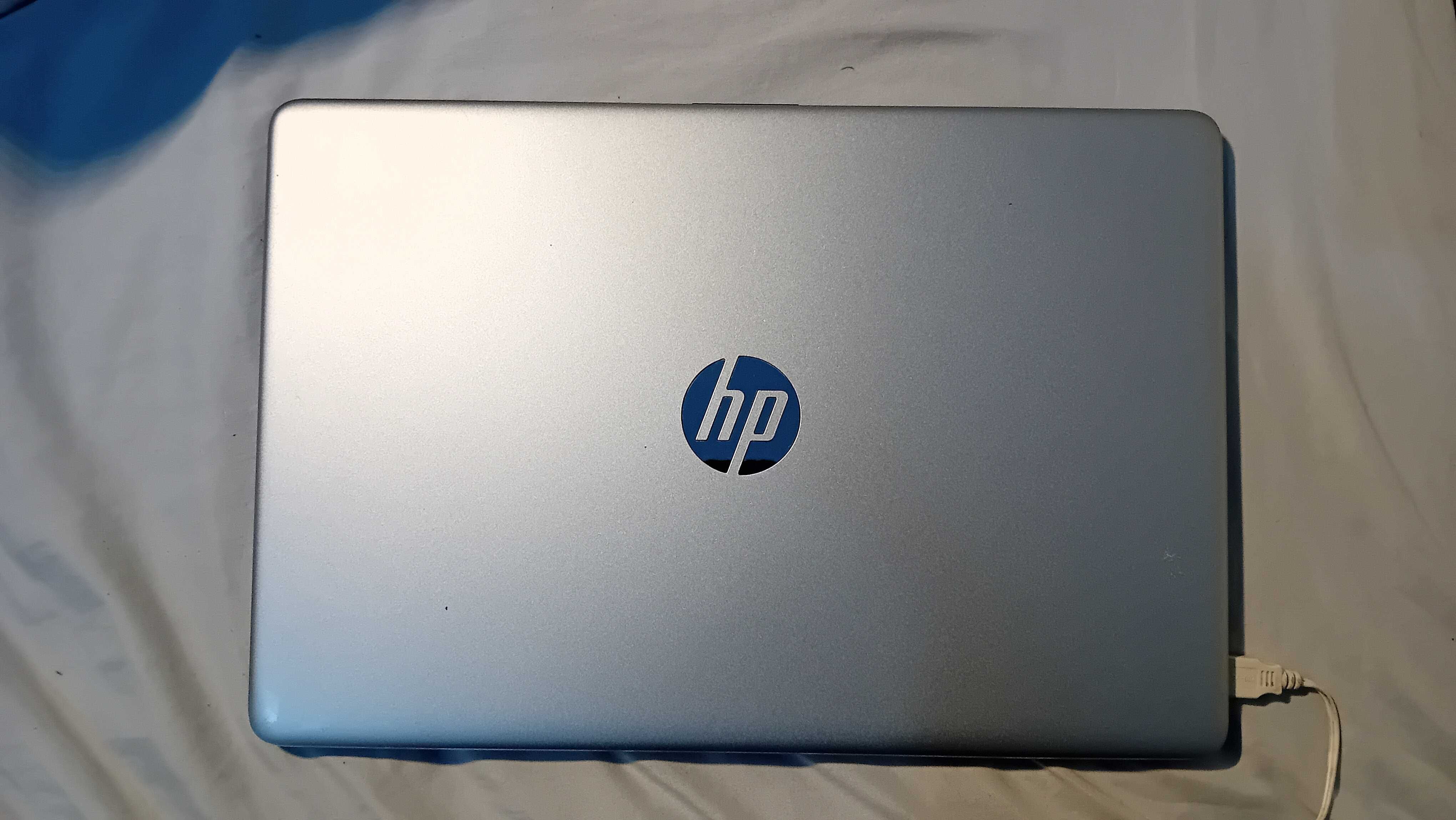 Portátil HP pouco uso preço negociável