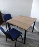 Zestaw 6 stołów biurowych z drewnianym blatem 100cmx100cm,wysokość75cm