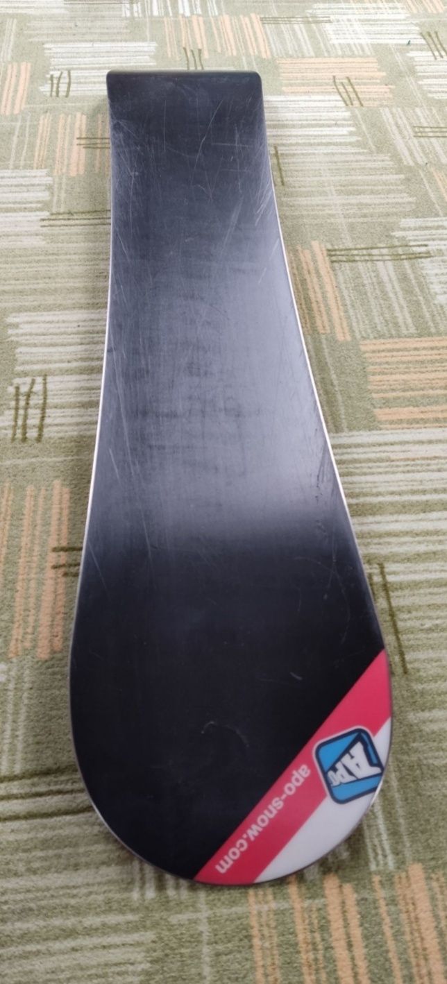 Deska / Snowboard APO RENTAL 155cm