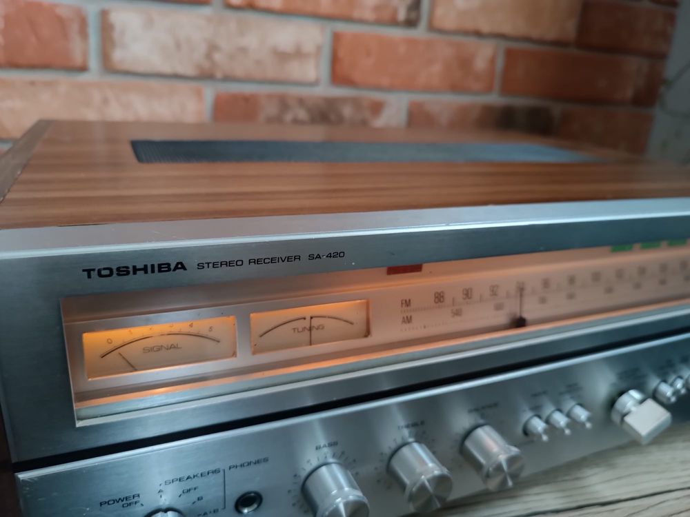 Amplituner Toshiba SA-420