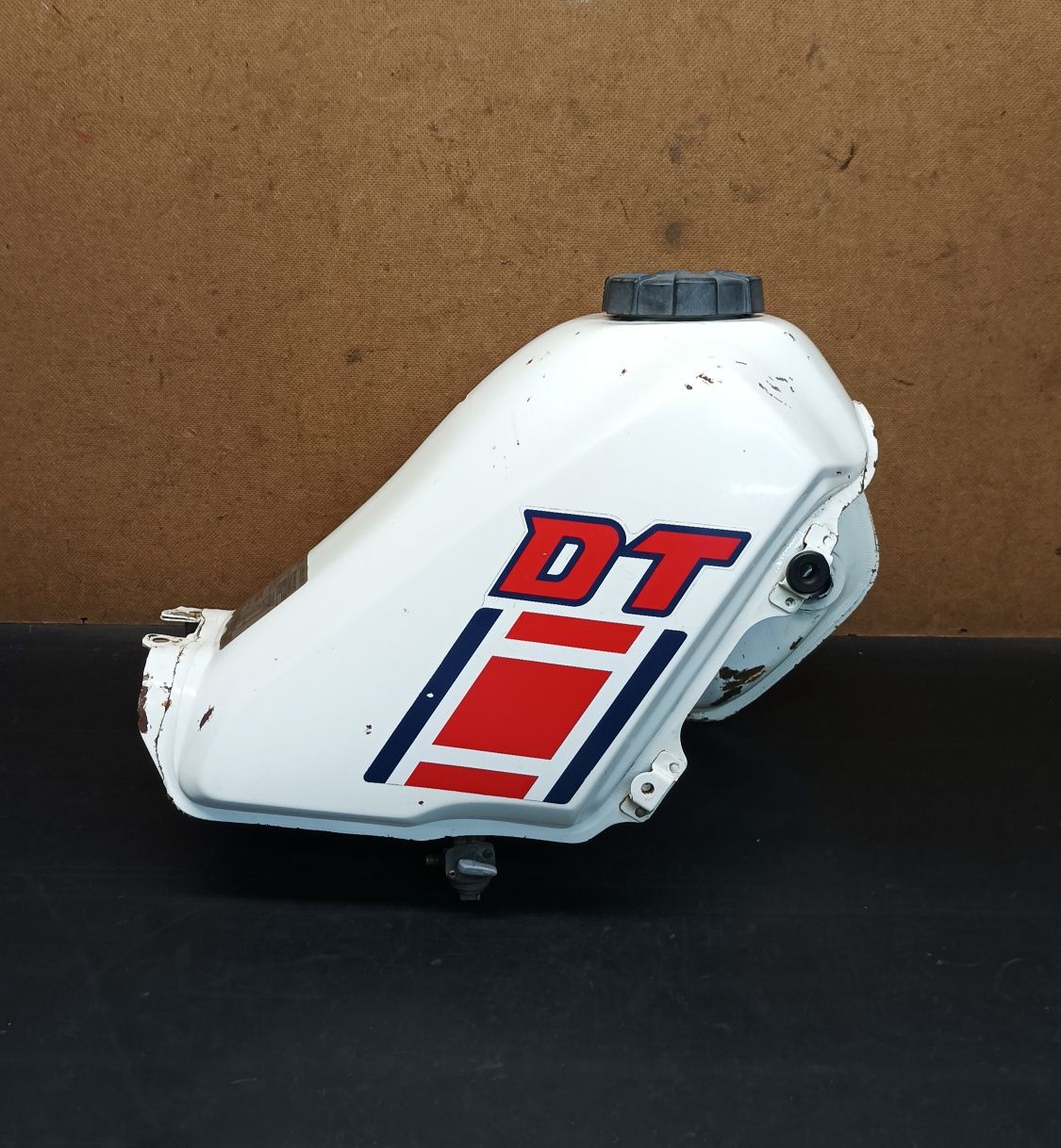 Zbiornik paliwa bak kranik części Yamaha DT 80 53V i DT 125 lc2 34X