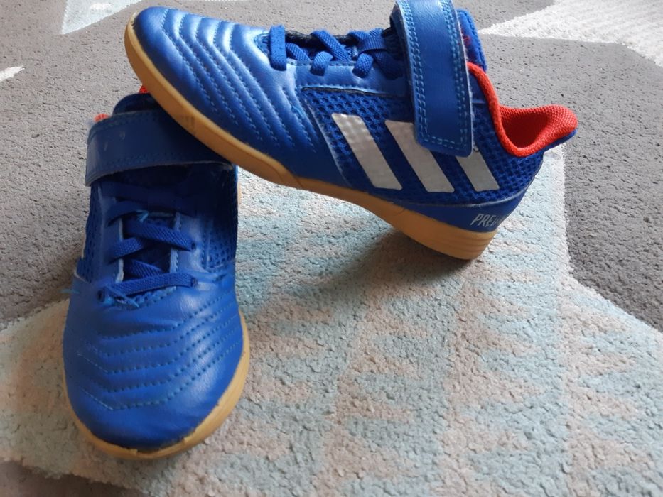 Adidas Predator halówki buty do piłki nożnej