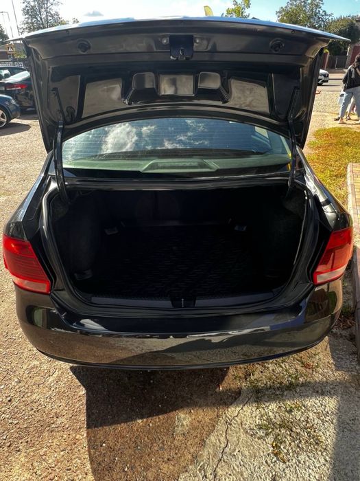 Продам Фольксваген Поло 2011 року