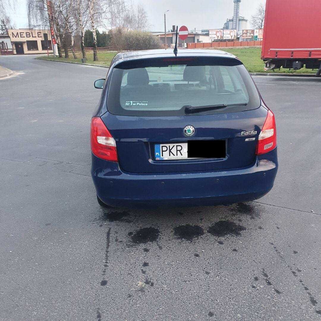 Skoda Fabia 1.4 benzyna wspoma klima, kombi 5 drzwi, 5l/100km, sprawna