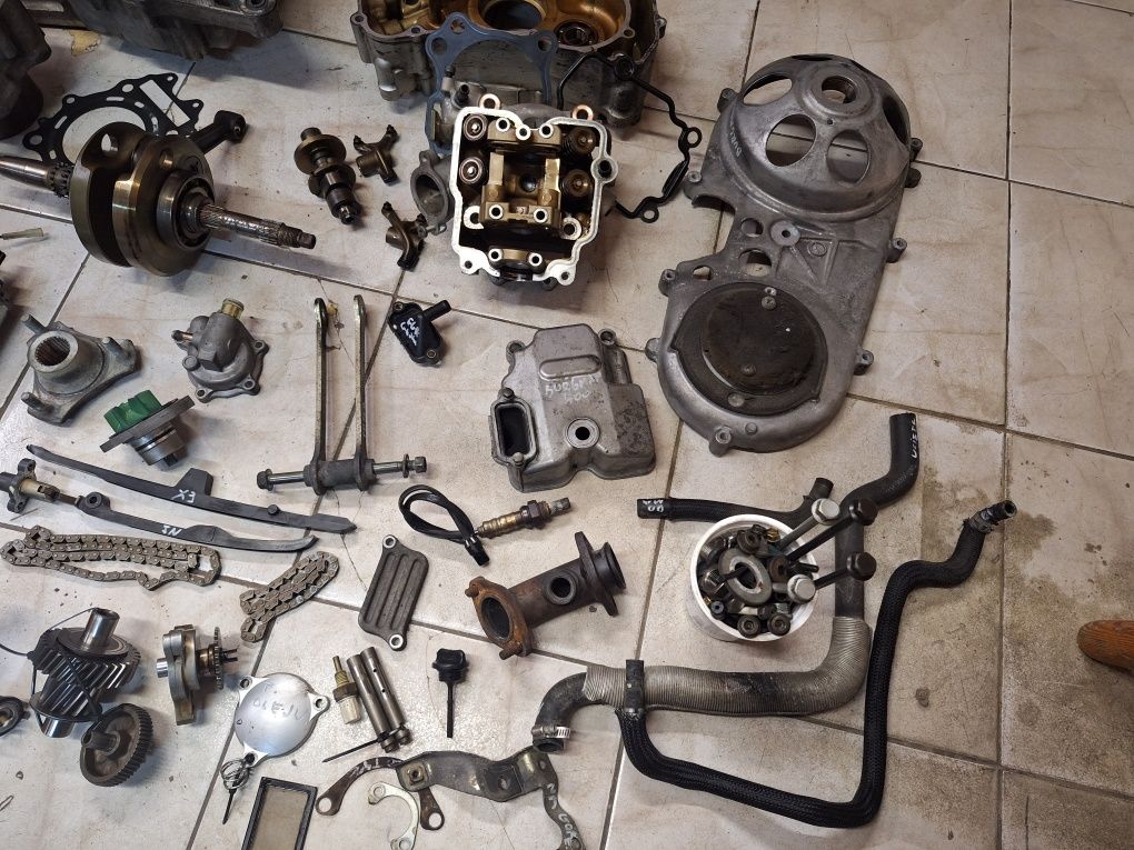 Suzuki burgman 400 silnik k429 i k415 części wał cylinder kapa głowica