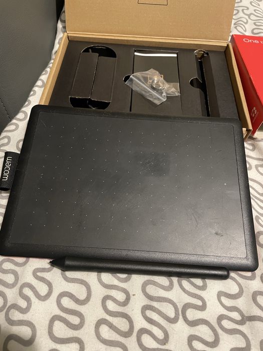 Tablet graficzny One by Wacom