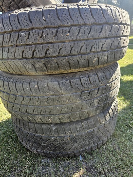 Dayton VanWinter 215/70R15 Bus zima
