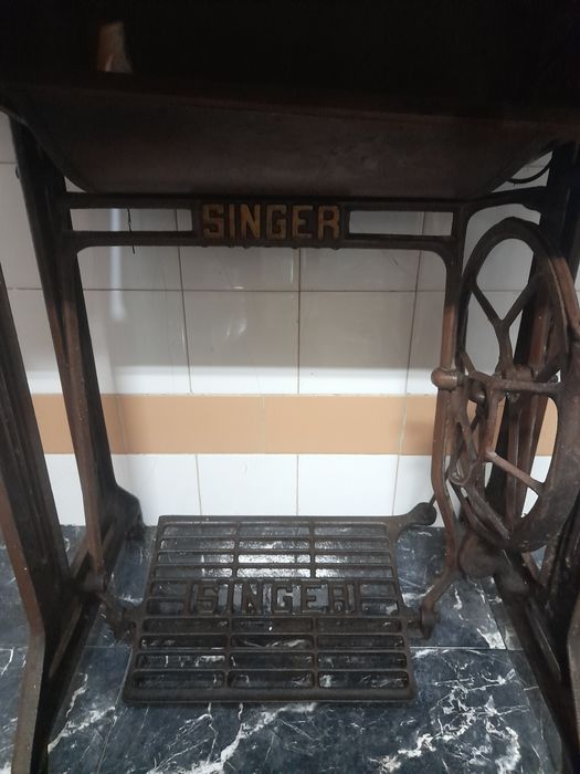 Maquina costura Vintage