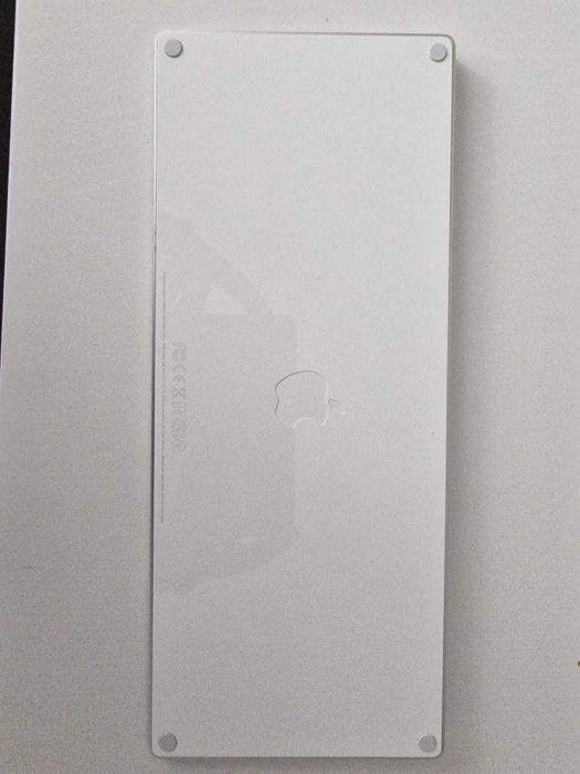 klawiatura APPLE MAGIC francuski układ klawiszy