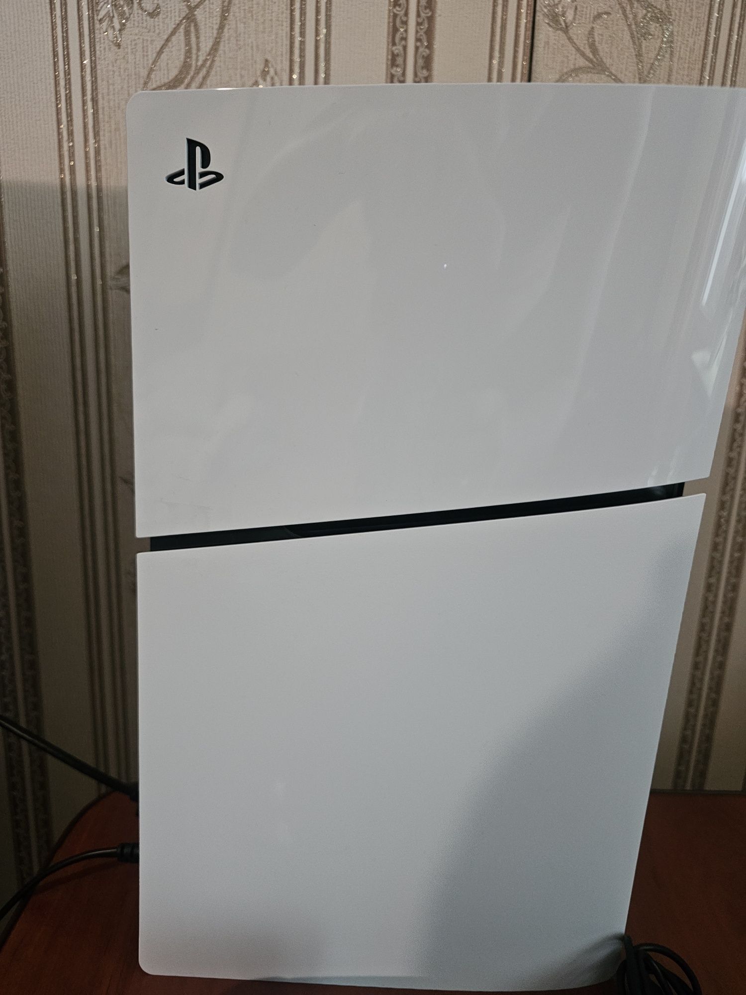Ігрова приставка PlayStation 5 Slim