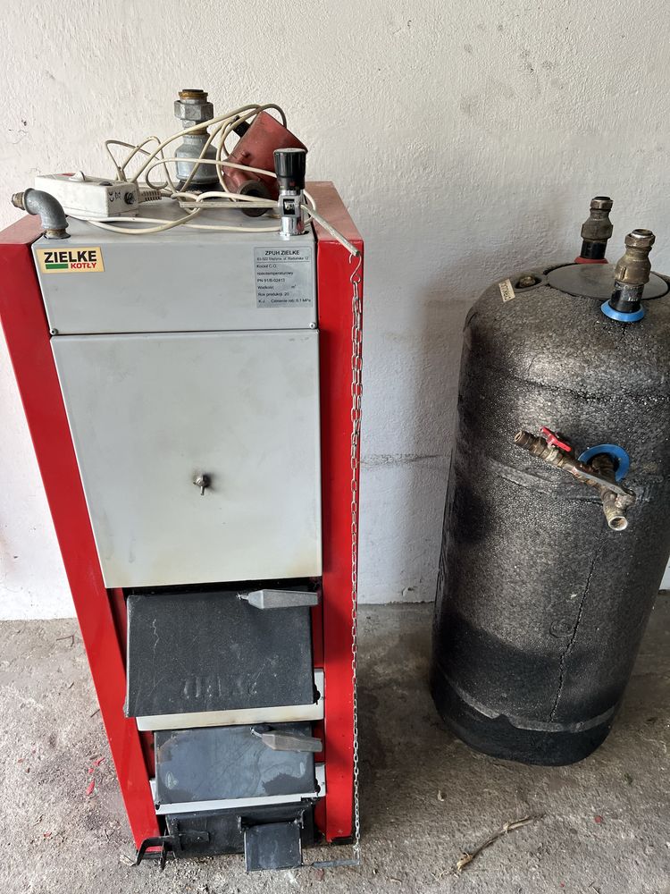 Czesci do pieca co 18 kw plus bojler ocieplany