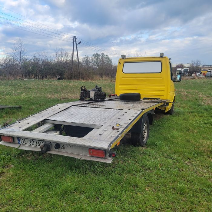 Sprinter 316 Autolaweta  hak 3500kg  klima