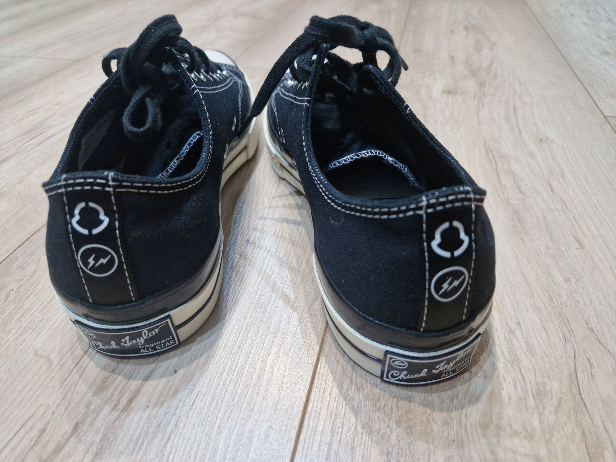 Converse moncler 42.5