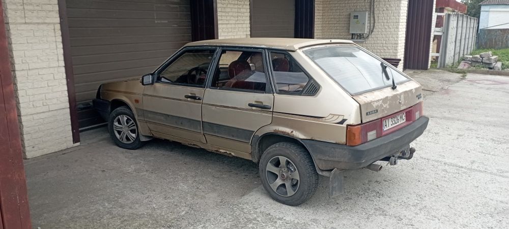 Продам ВАЗ 2109.