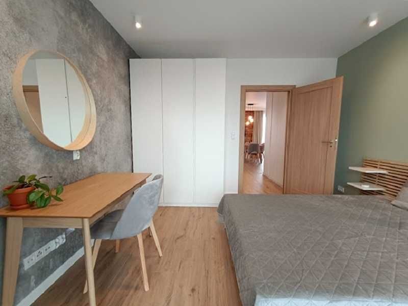 Przestronny apartament, 2 balkony, parking, komórka, koło Domaru