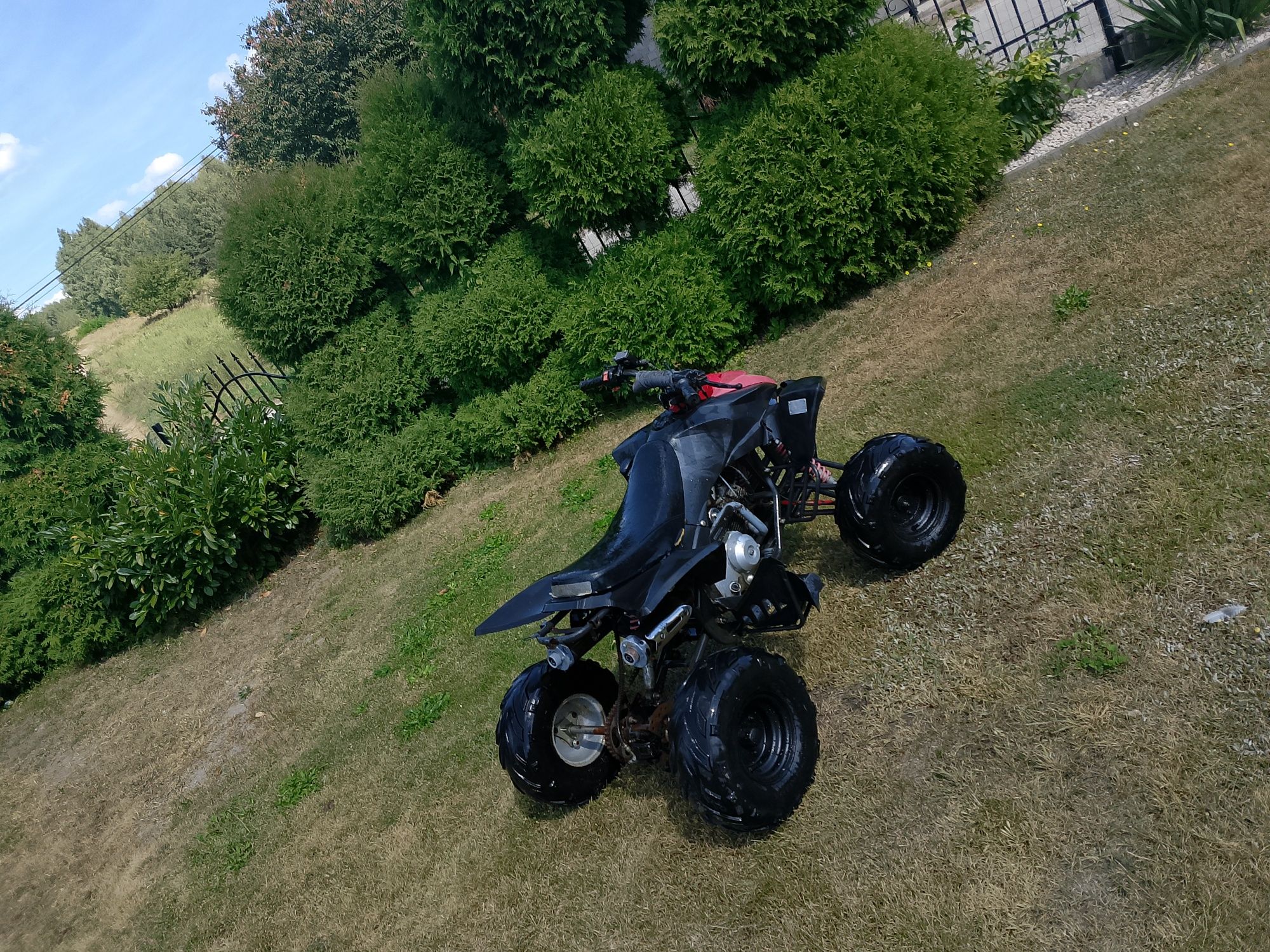 Quad terenowy pojemność silnika 115cm 4 sów.