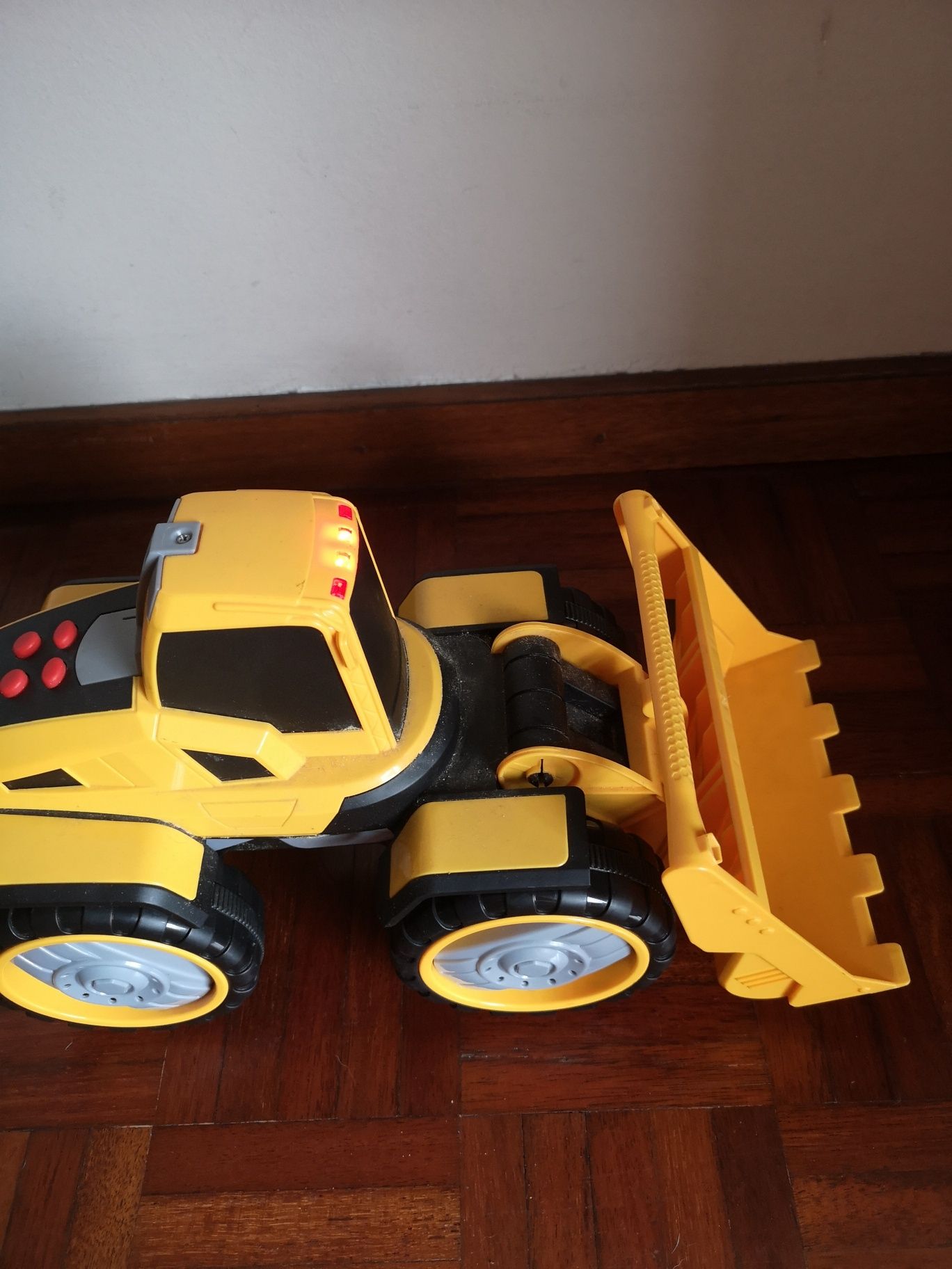 Camião brinquedo