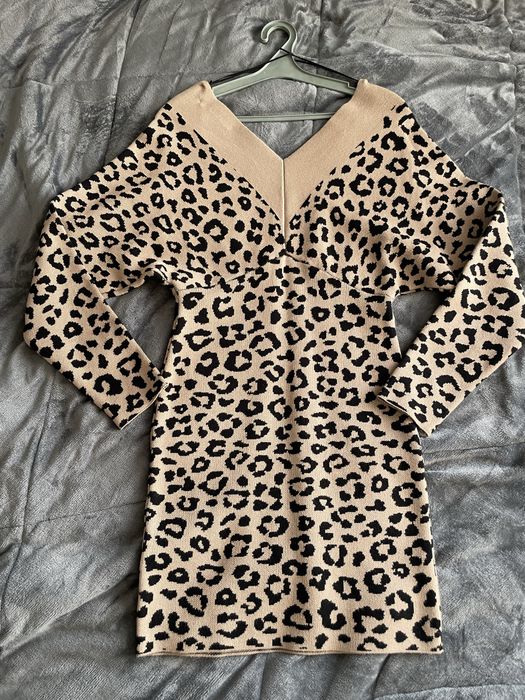 Сукні плаття по 170 грн