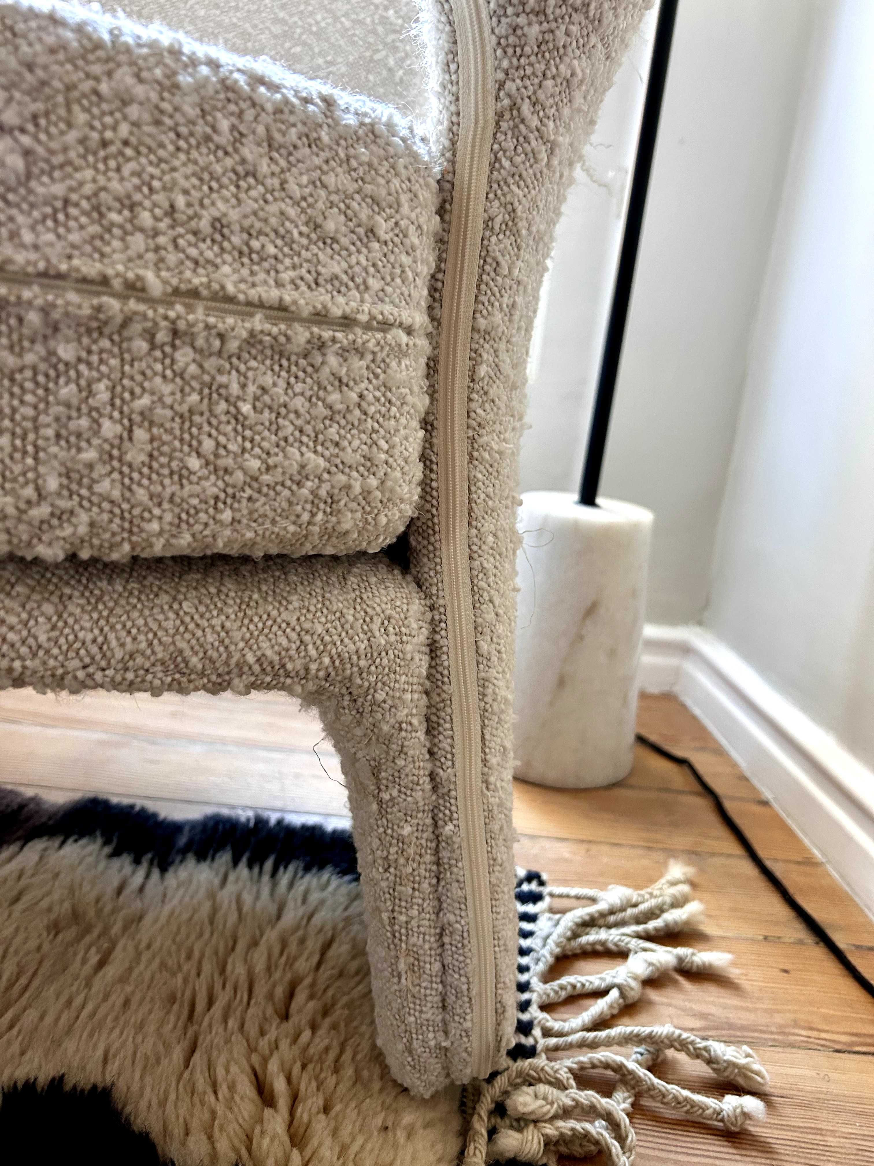 Cadeirão poltrona bouclé / boucle armchair