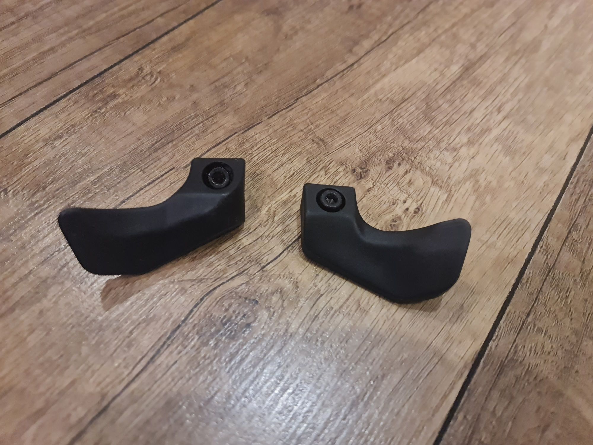 Cyngle zmiany biegów Shimano Deore XT DualControl