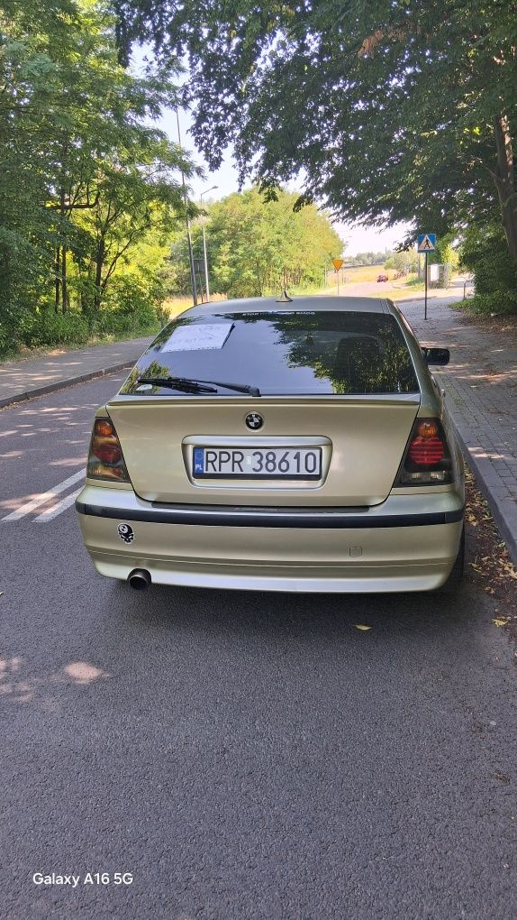 Bmw e46 compact .