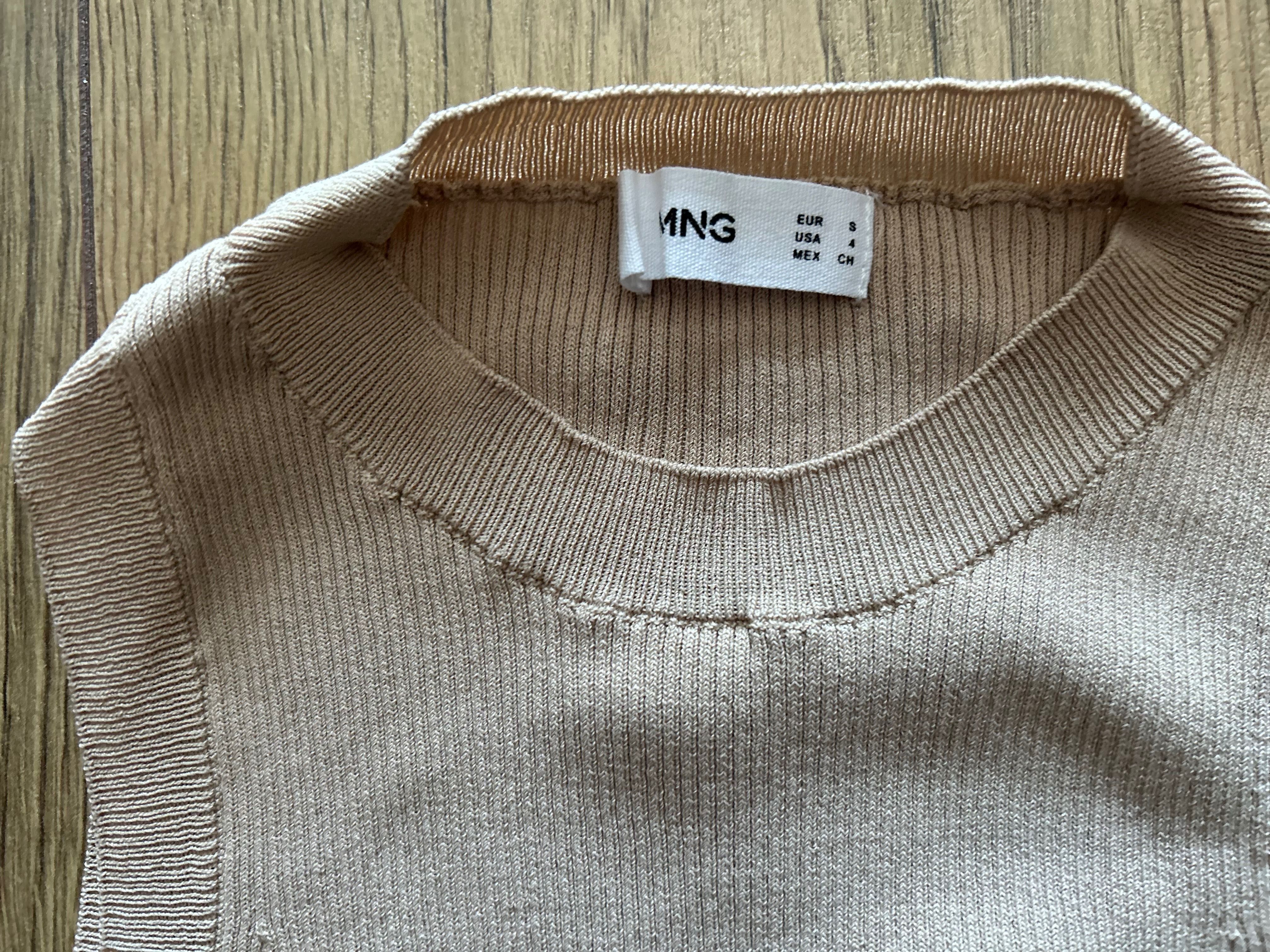 Sukienka slim fit prążkowana Mango rozm s