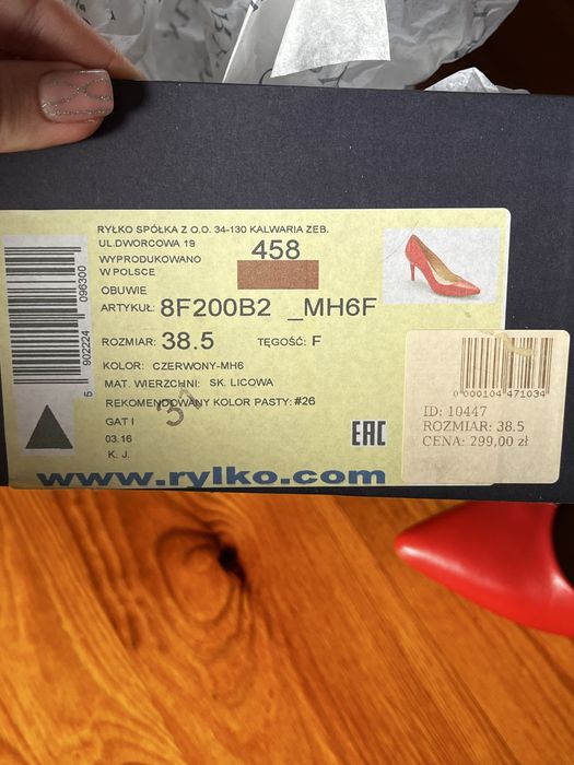 Szpilki czerwone Rylko 38,5
