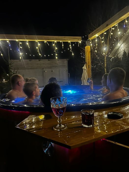 Nocleg Bałtów domki z jacuzzi i sauną do wynajęcia
