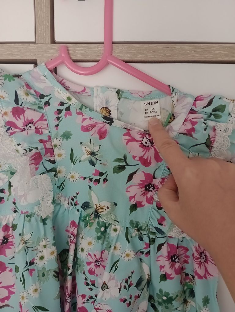 Sukienka floral kwiatki miętowa koronka 80