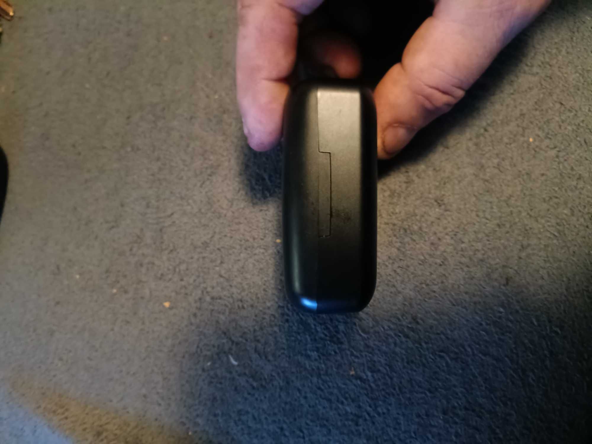 Słuchawki bezprzewodowe OSDFONO F9 douszne PowerBank 2200mAh komputer