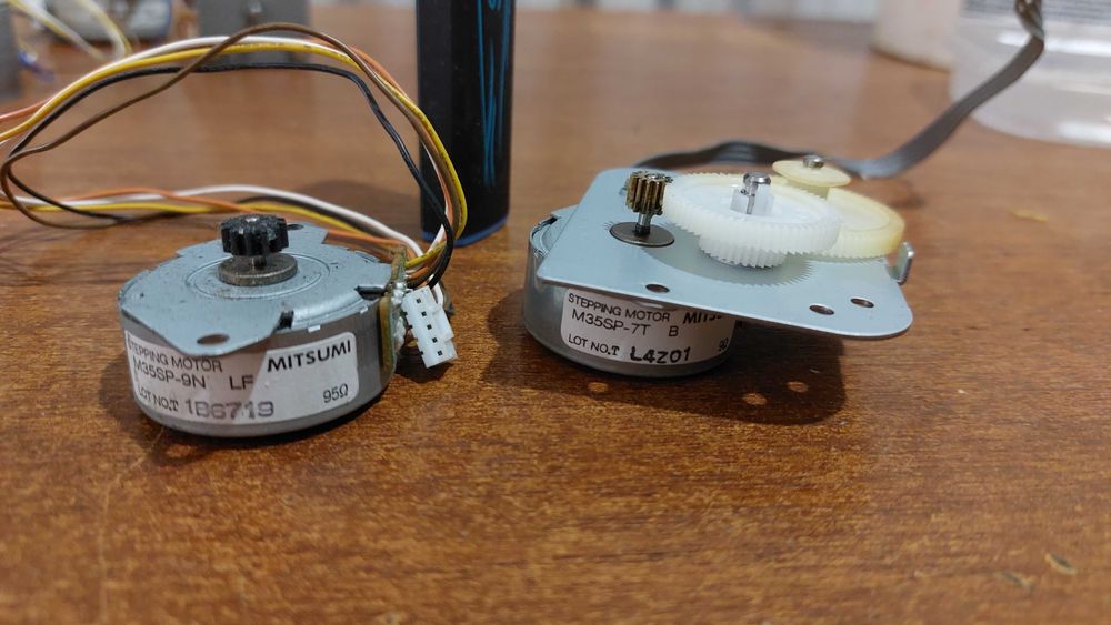 Электро моторчики ,микро двигатели