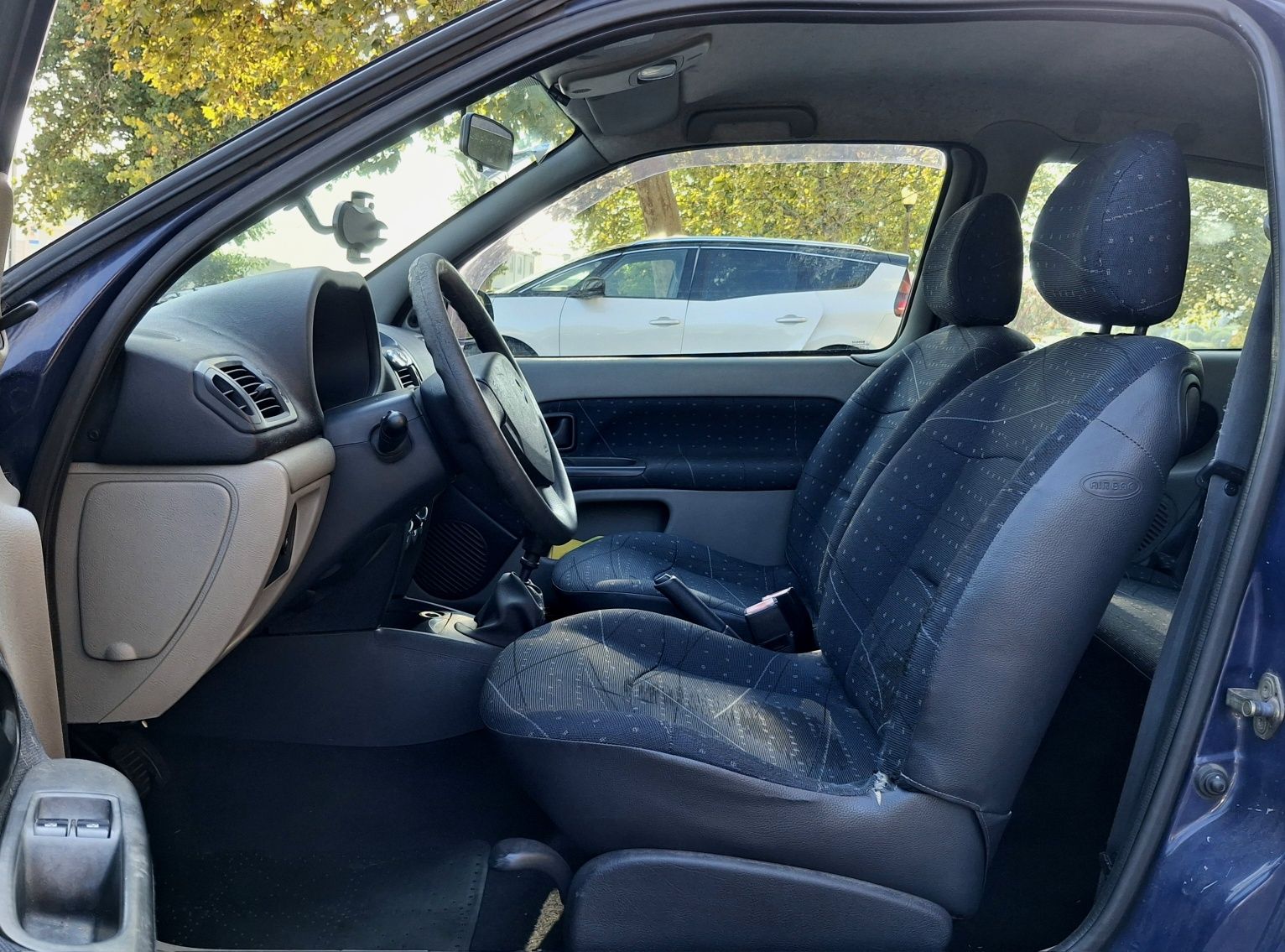Renault Clio 1.2i 16v com GPL 5Lug