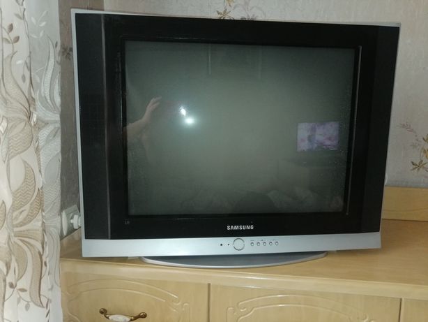 Продам телевизор Samsung Cs 29z402QQ.