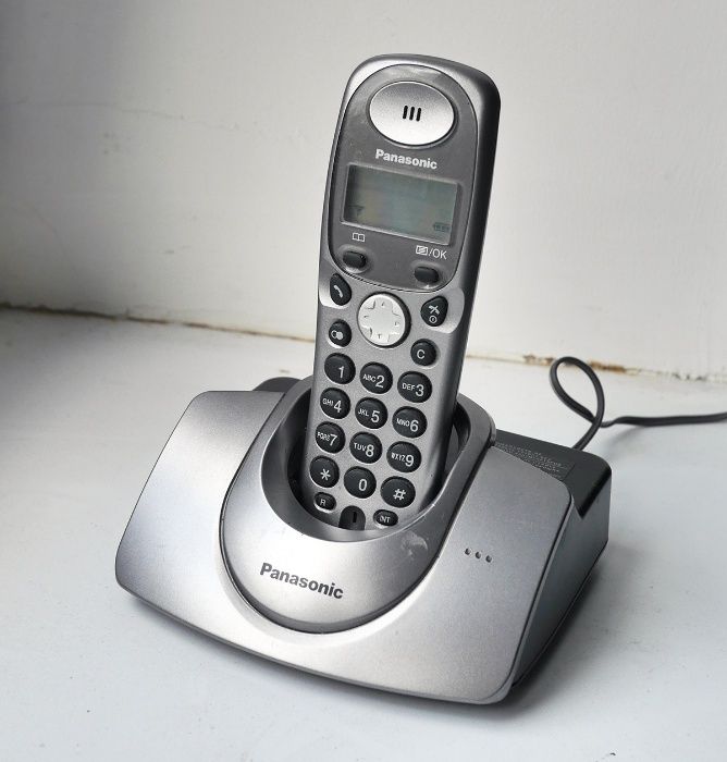 Радиотелефон DECT Panasonic KX-TG1107UA