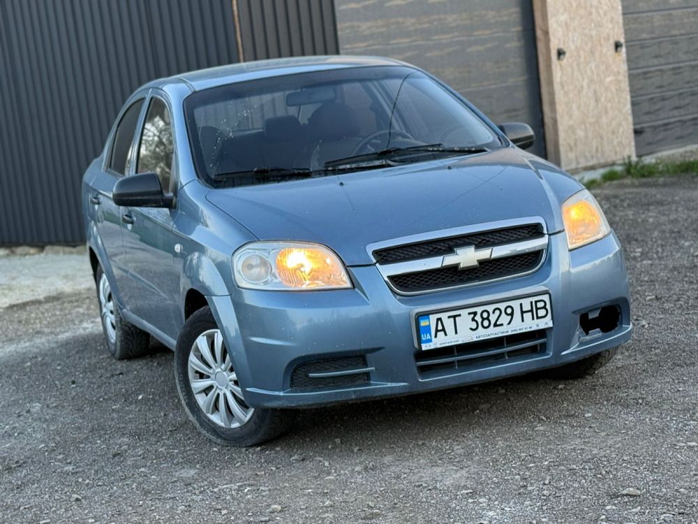 Прадається Chevrolet Aveo 2005 року