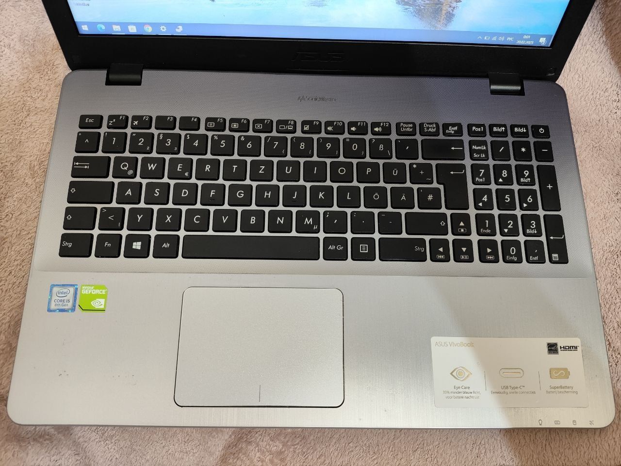 Ігровий ноутбук 15.6"/i5-8250u/Mx 130/8озу/240ssd