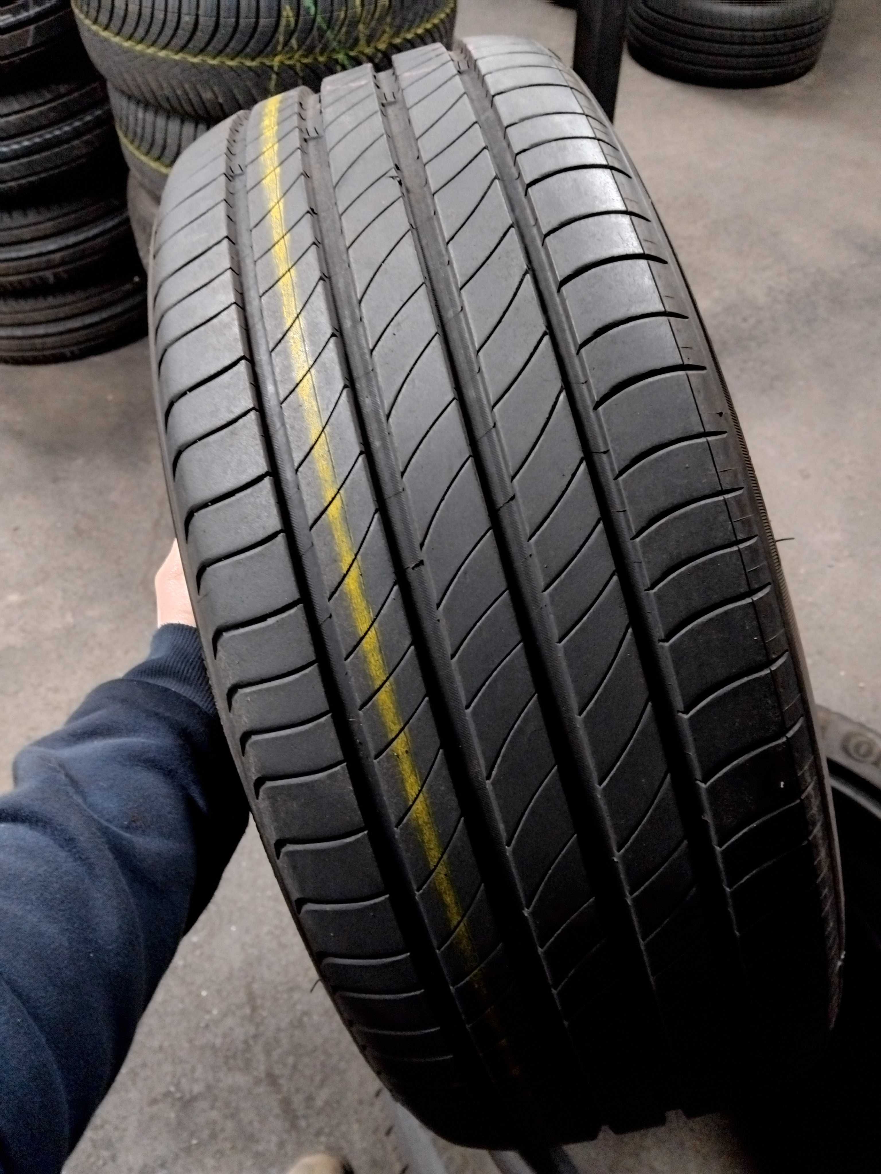 Шини бу 235/55 R19 Michelin Primasy 4 Пара Літо