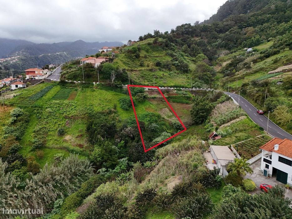 Terreno à venda, localizado na Ilha da Madeira Santana Faial