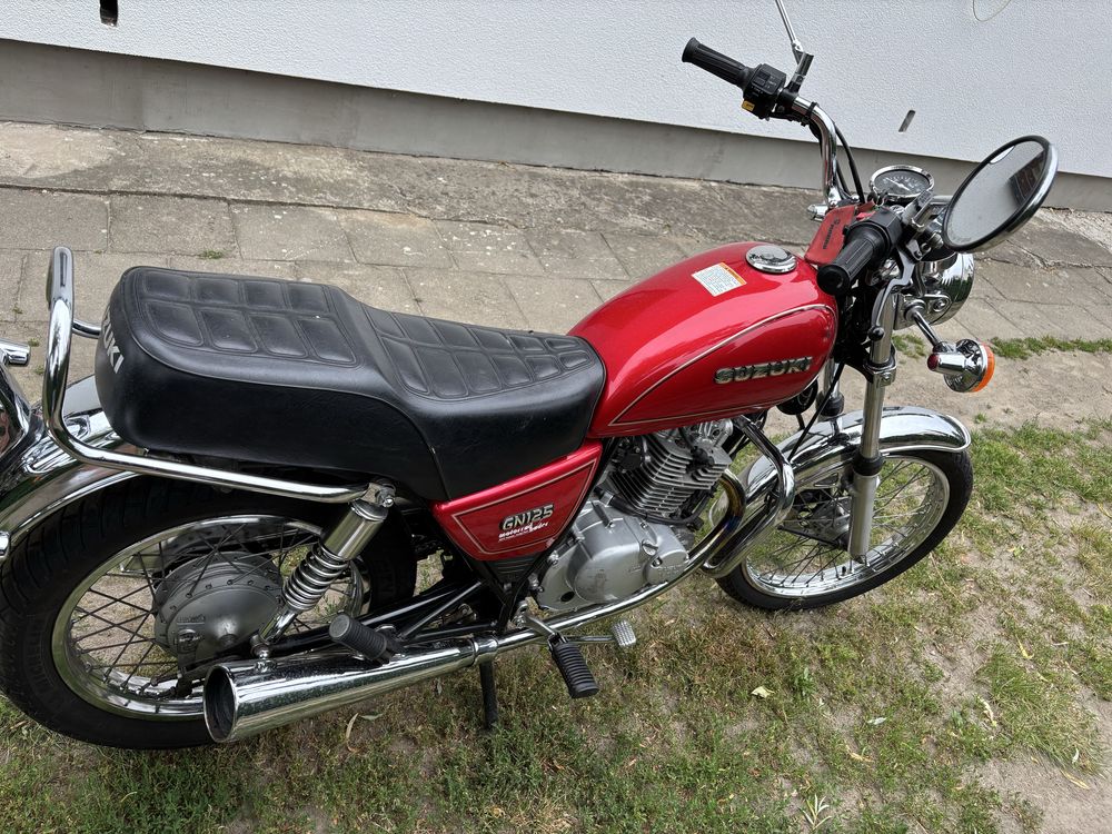 Witam sprzedam Suzuki GN 125 na kat B