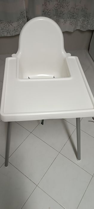 Mesa de refeição de bebe