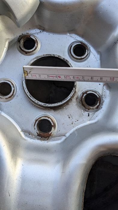 Диски от Toyota Rav4 r16 5/114.3
