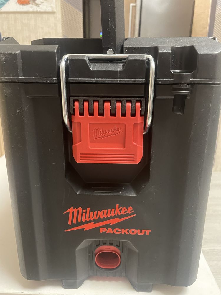 Ящик для інструменту Milwaukee PACKOUT 4932471723