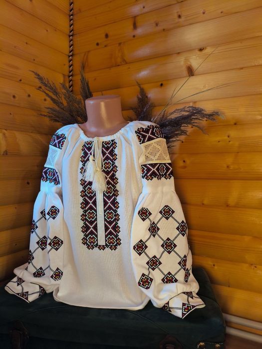 Дитяча вишиванка