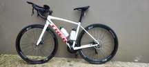 Trek Domane Al 3 bicicleta ciclismo