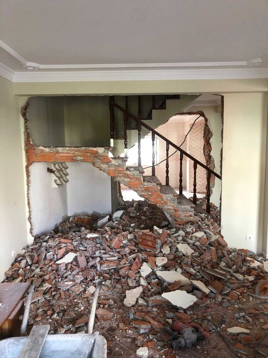 “Pinturas • Remodelações • Telhados – Zona Oeste (Orçamentos grátis)”