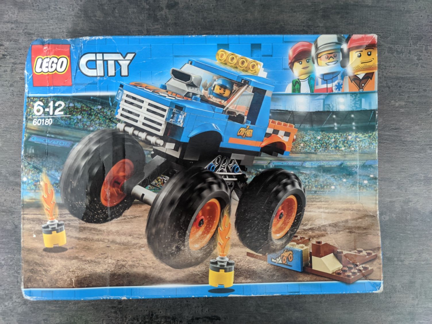 Конструктор LEGO City Монстр-трак (60180)