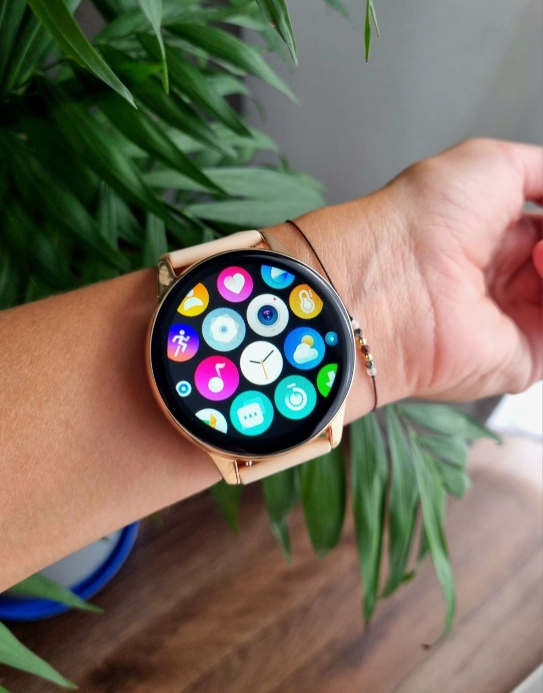 Nowy smartwatch Amoled
