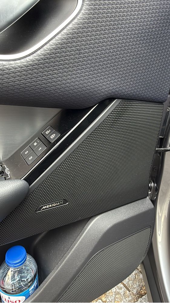 Ranger rover velar