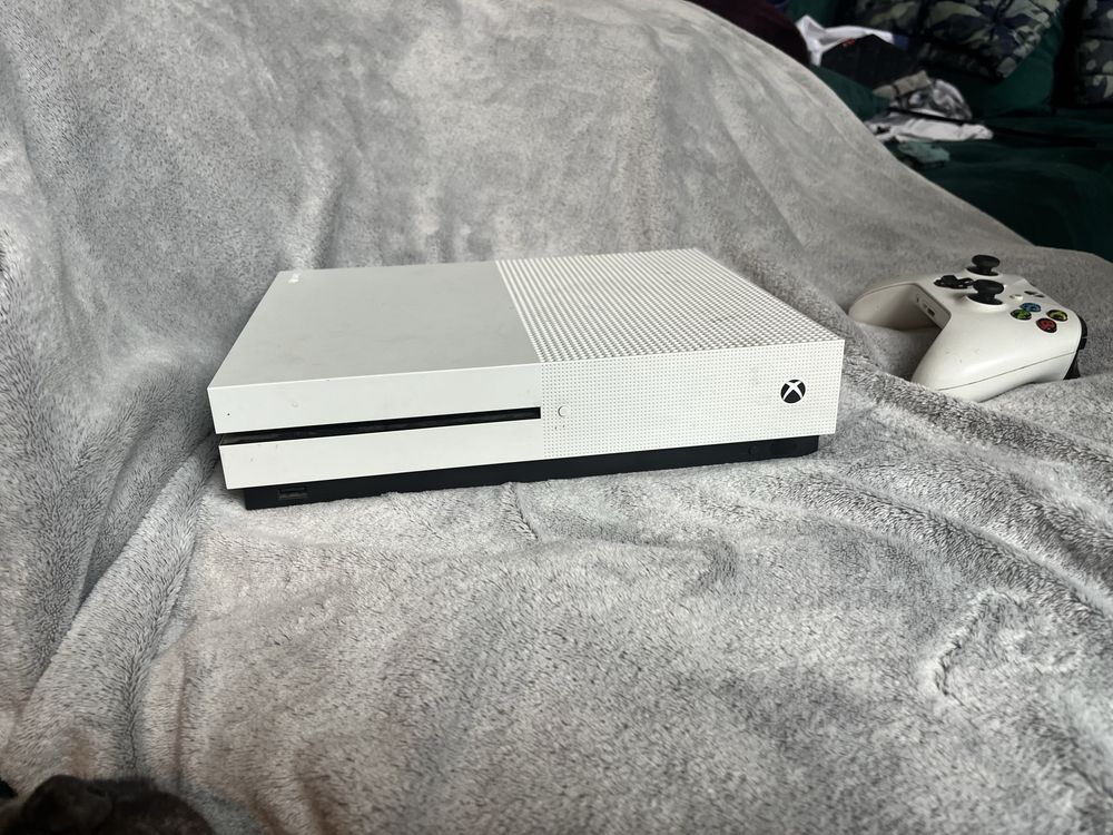 Xbox one s w idealnej kondycji